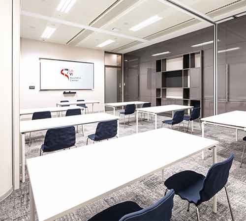 LoVi Business Center - Aule formazione Milano - desk model